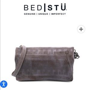 BED STU Leather shoulder wallet